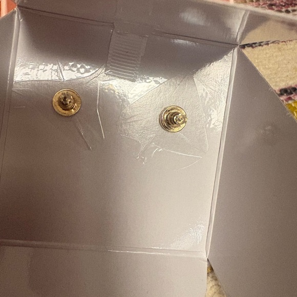 House of Harlow 1960 Goldtone Bow & Glass White Pearl Drop Earrings - Picture 4 of 8